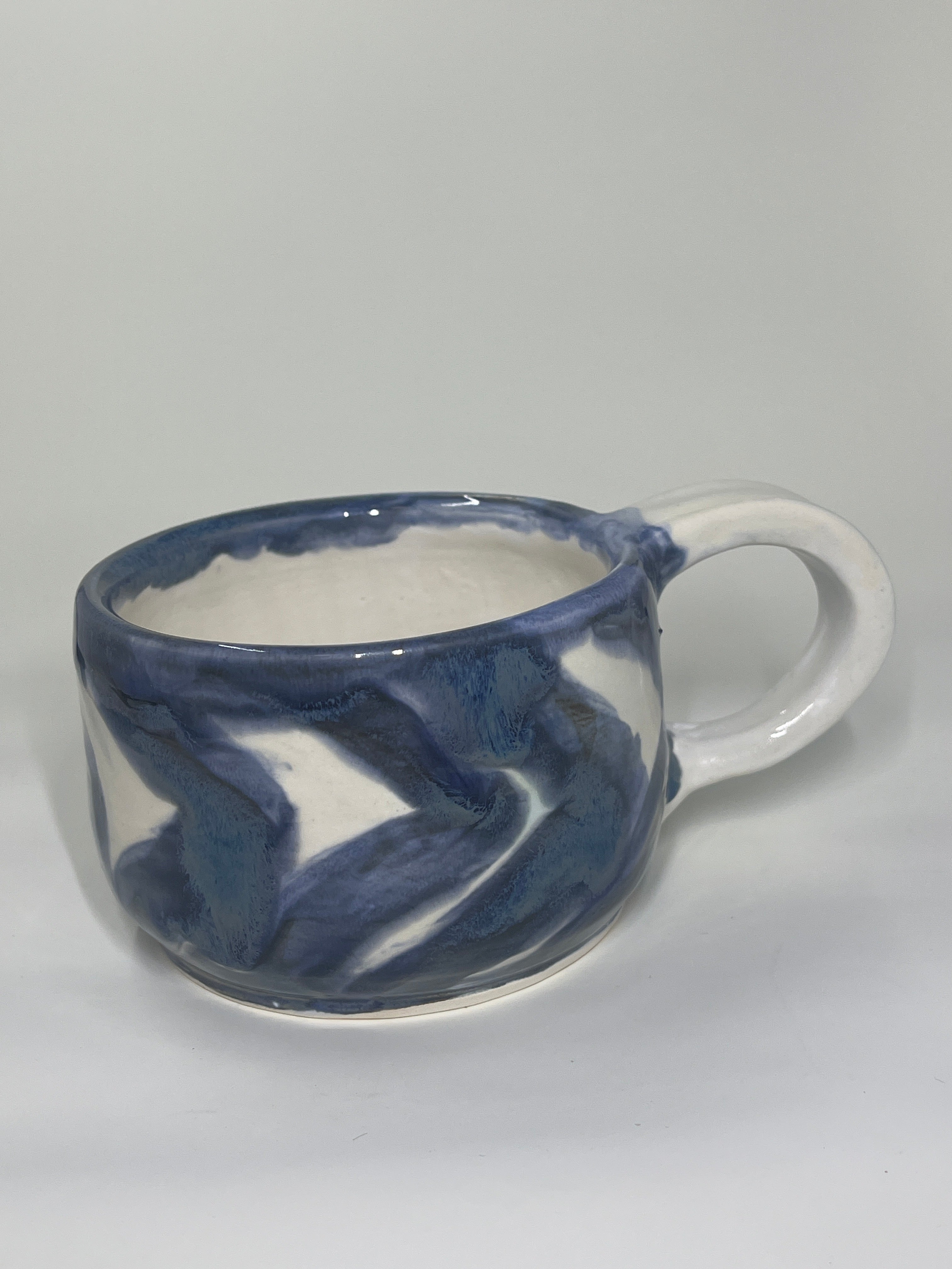 White wave mugs 4