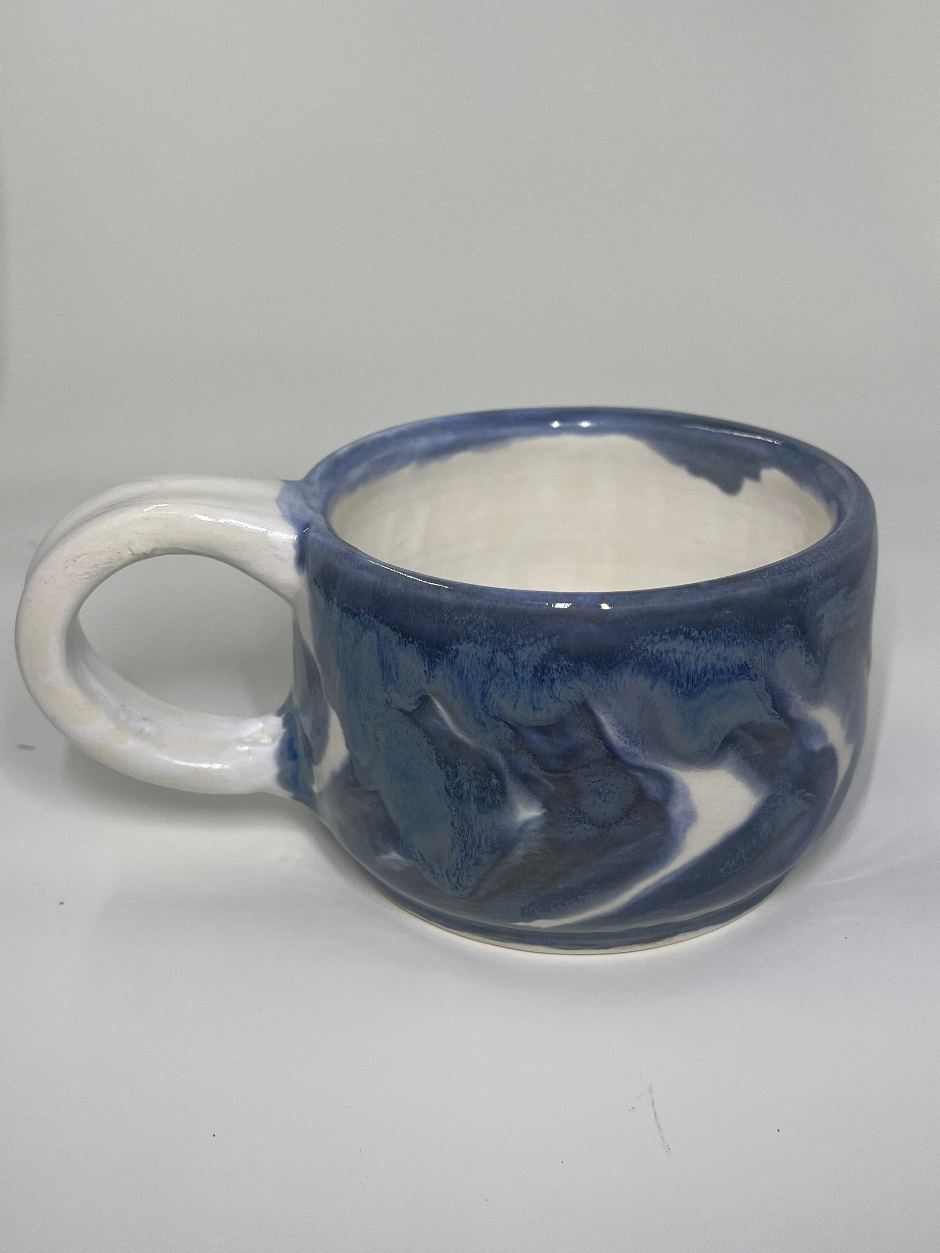 White wave mugs 4