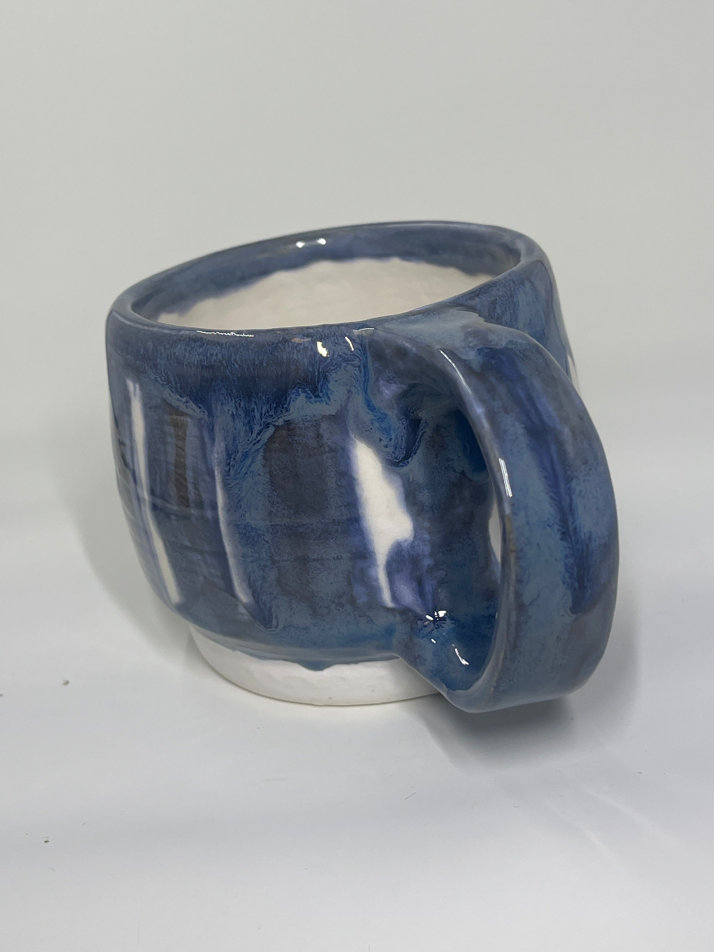 White wave mugs 5