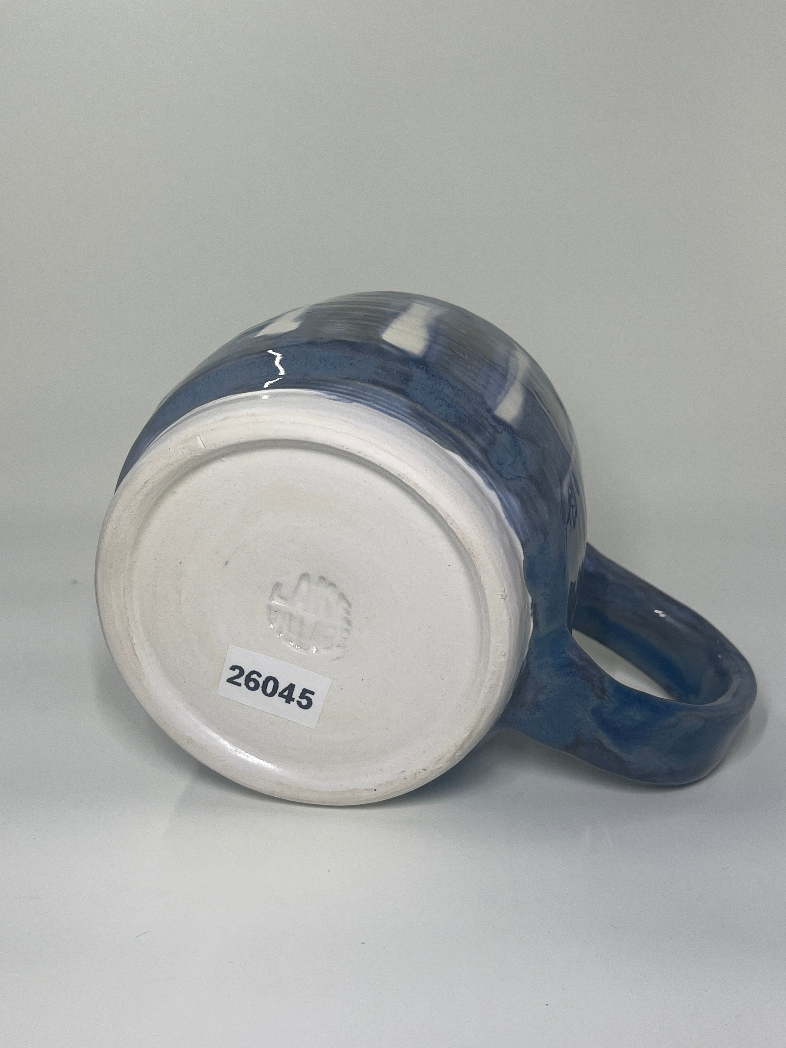 White wave mugs 5